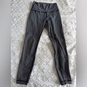 Lululemon Align Pant 25” Black/White Striped Leggings